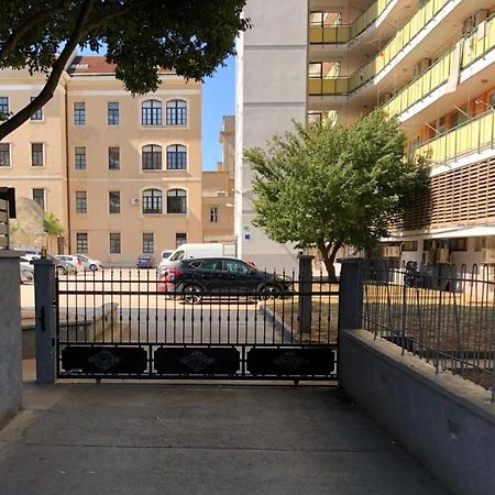 Harbour-Apartment With Sea View And Parking Spot プーラ エクステリア 写真