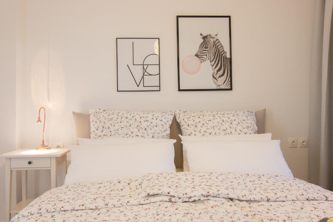 Harbour-Apartment With Sea View And Parking Spot プーラ エクステリア 写真